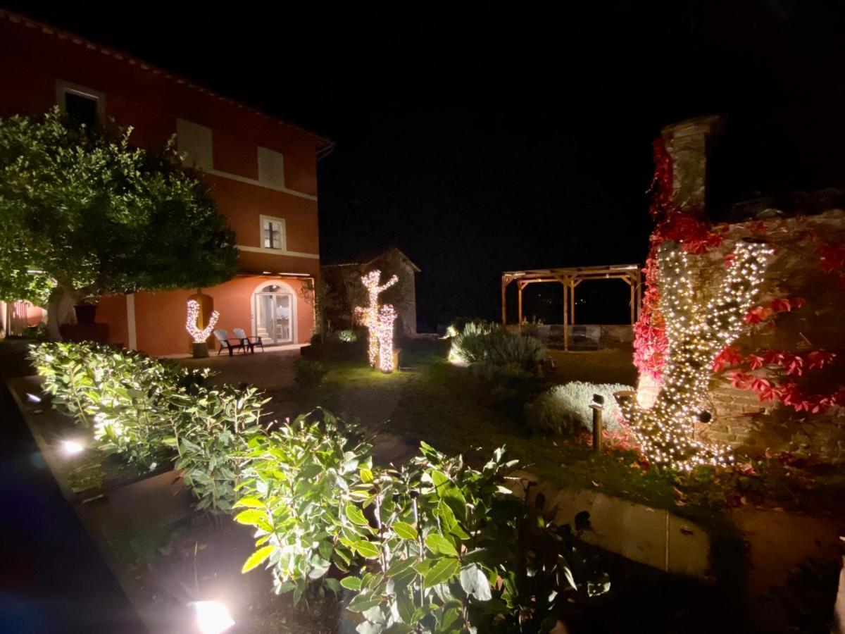 Palazzo Del Papa Country Suites Сиена Екстериор снимка