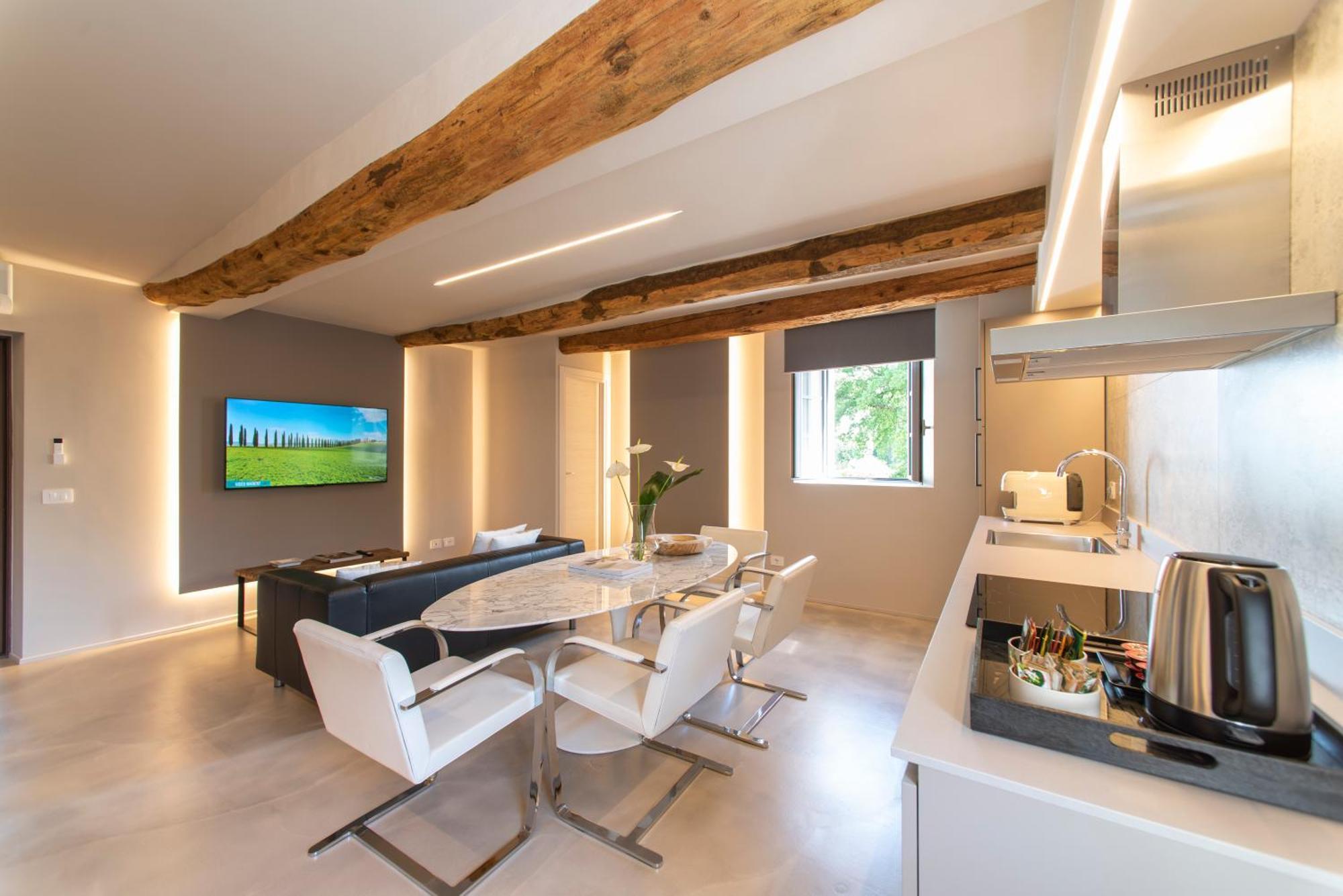 Palazzo Del Papa Country Suites Сиена Екстериор снимка